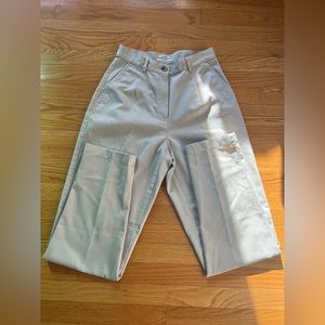 L.L. Bean Original Fit Women’s Khaki Pants- 6